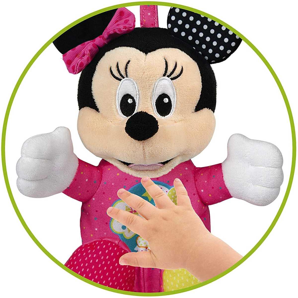 Baby minnie compagna della nanna